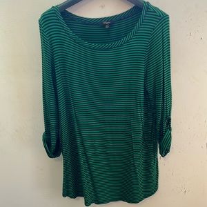 Women’s Medium Cupio Green Shirt